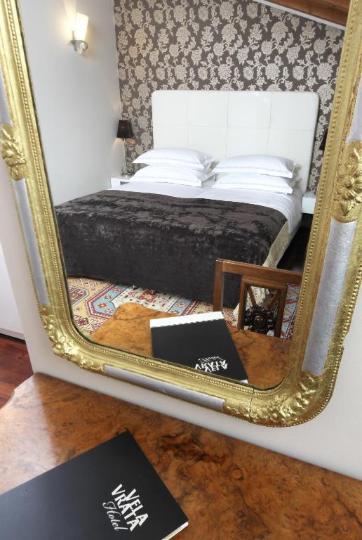 Boutique Hotel Vela Vrata Buzet Quarto foto